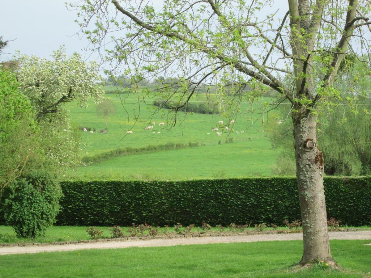 Le Clos De La Perdrix Hotel Bellenot-sous-Pouilly ภายนอก รูปภาพ